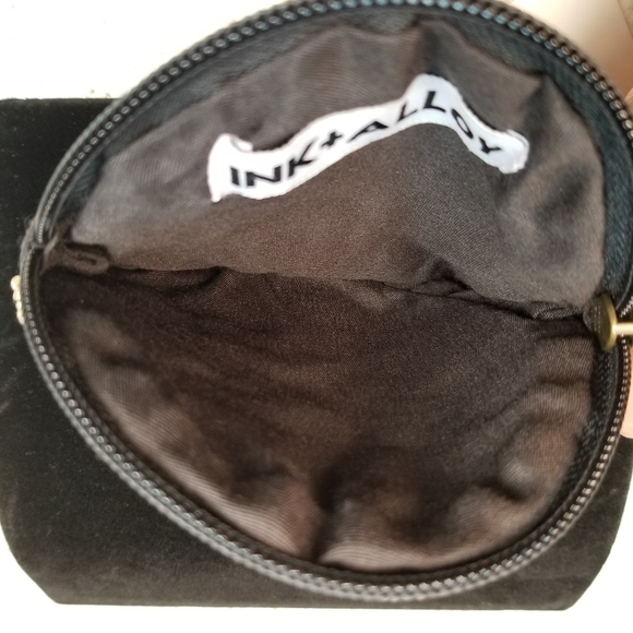 Beaded Mini Clutch - Picture 4 of 8